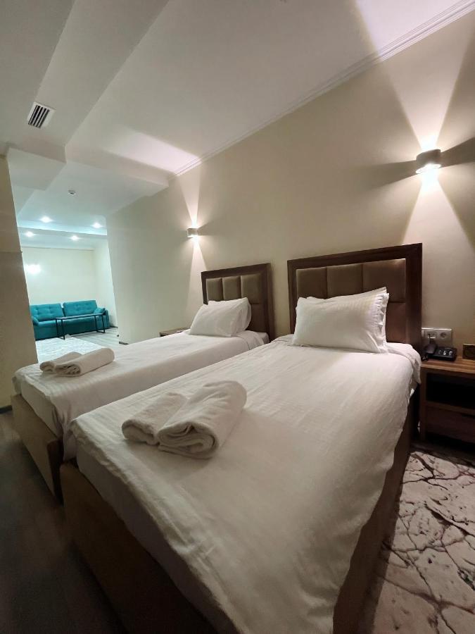 Hotel Nova Bishkek Luaran gambar