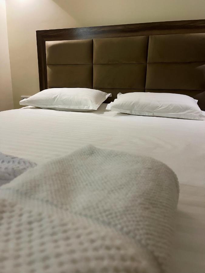 Hotel Nova Bishkek Luaran gambar