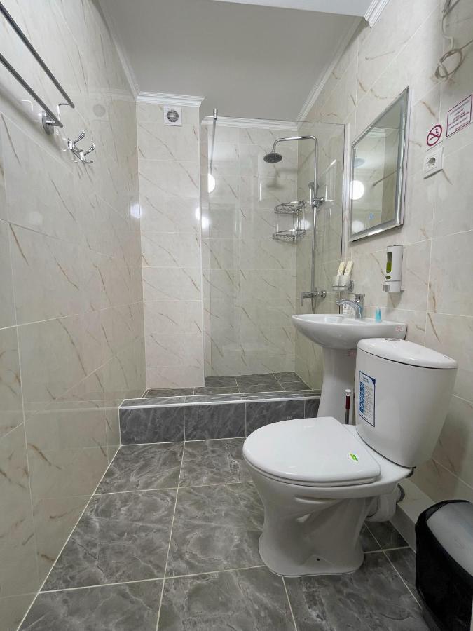Hotel Nova Bishkek Luaran gambar