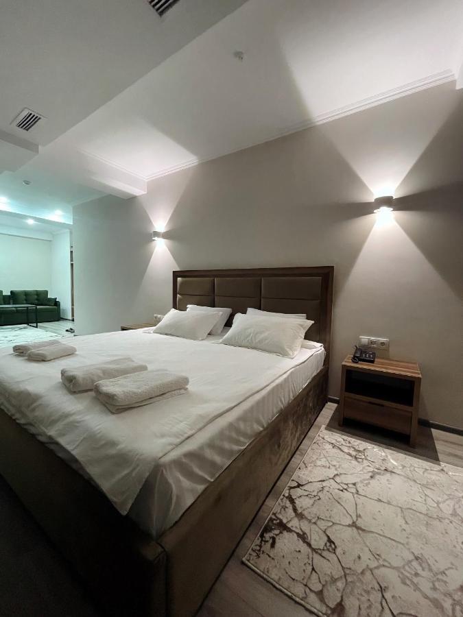 Hotel Nova Bishkek Luaran gambar