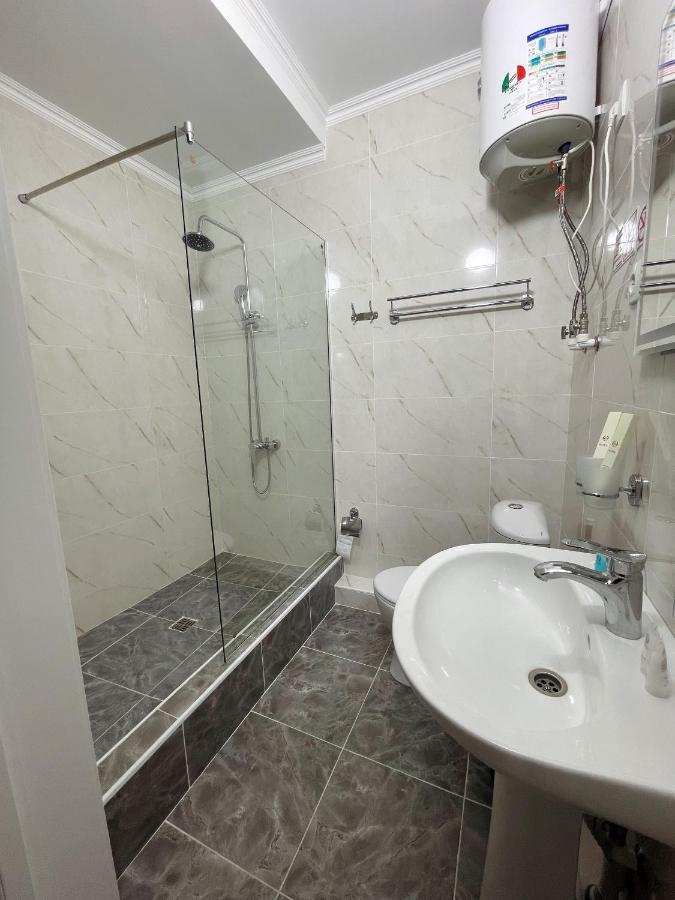 Hotel Nova Bishkek Luaran gambar